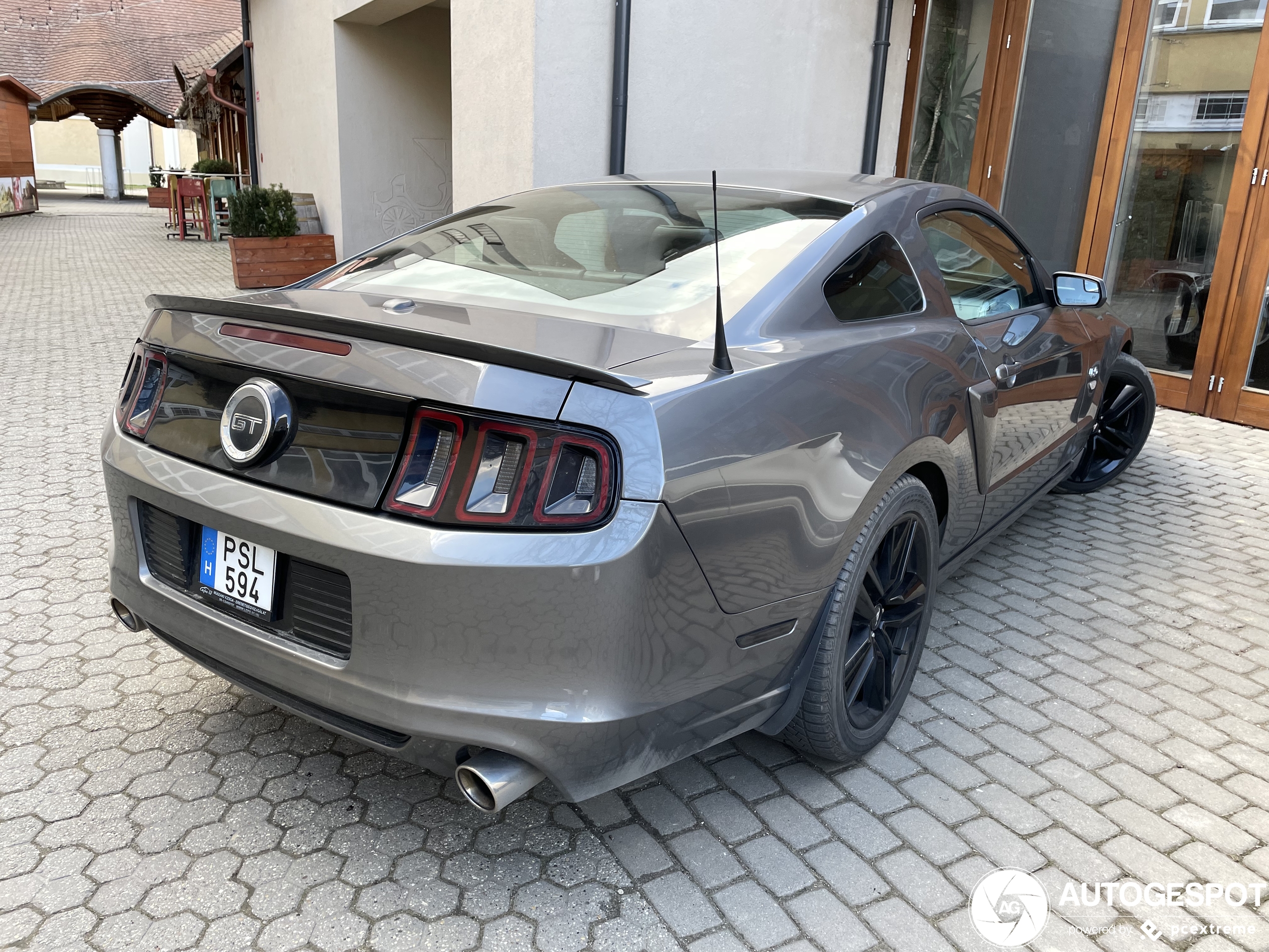 Ford Mustang GT 2013