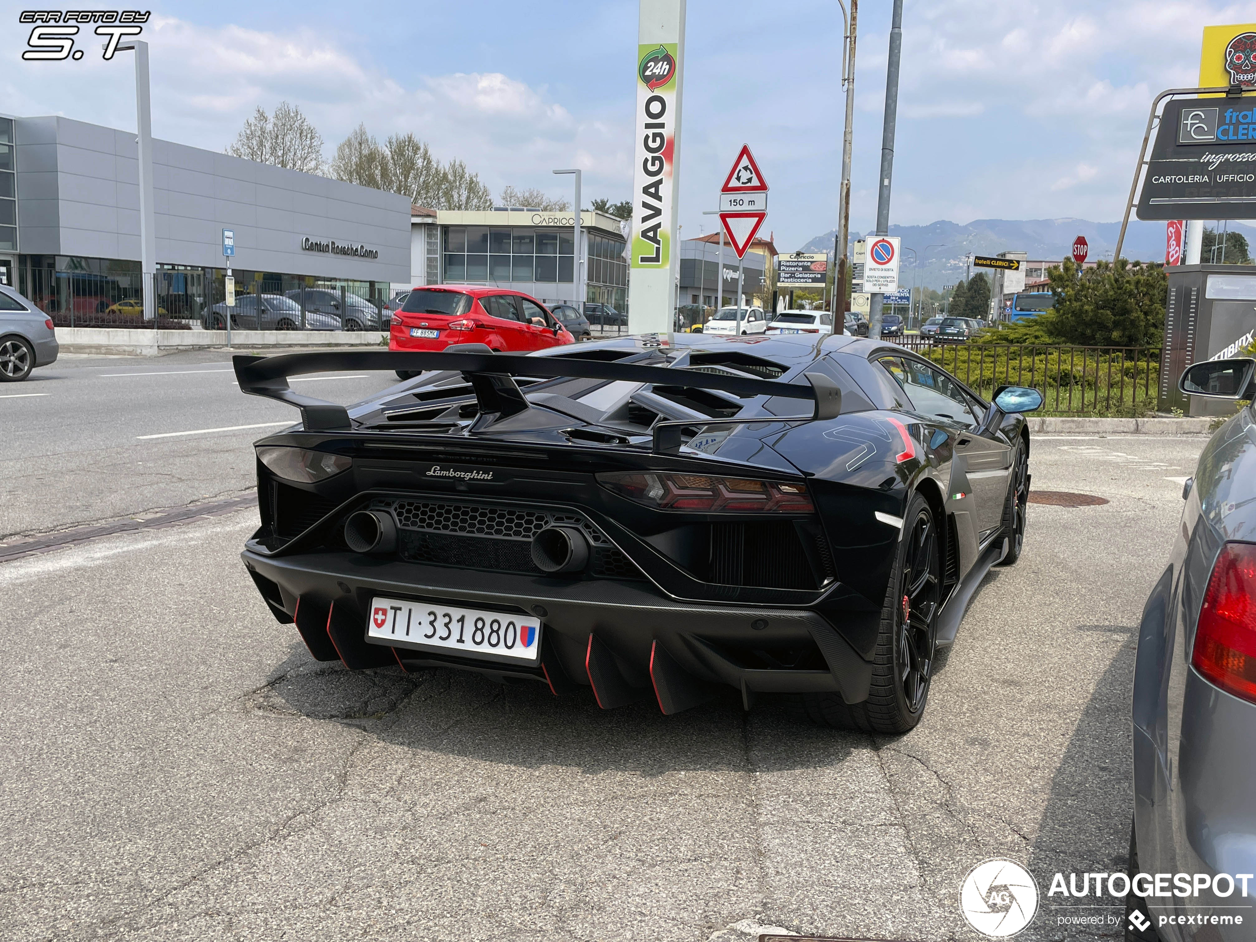 Lamborghini Aventador LP770-4 SVJ