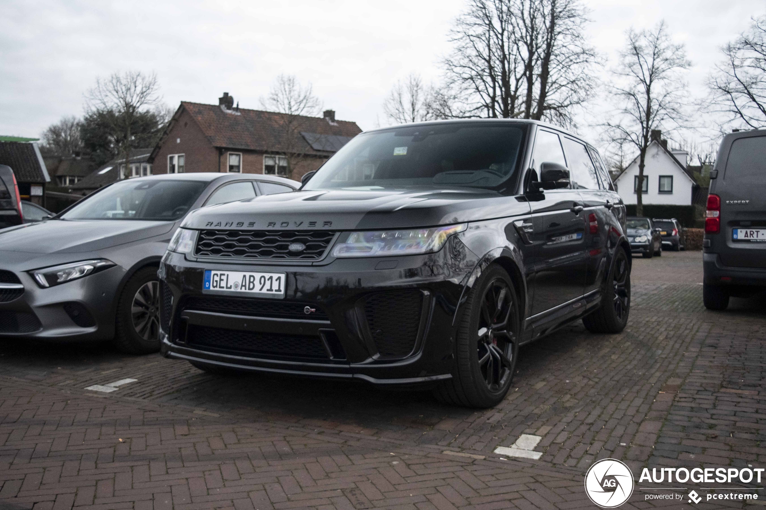 Land Rover Range Rover Sport SVR 2018 Carbon Edition