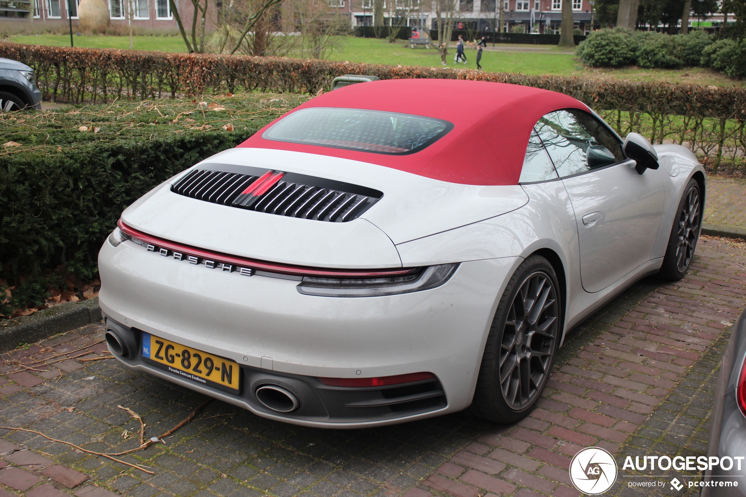 Porsche 992 Carrera 4S Cabriolet