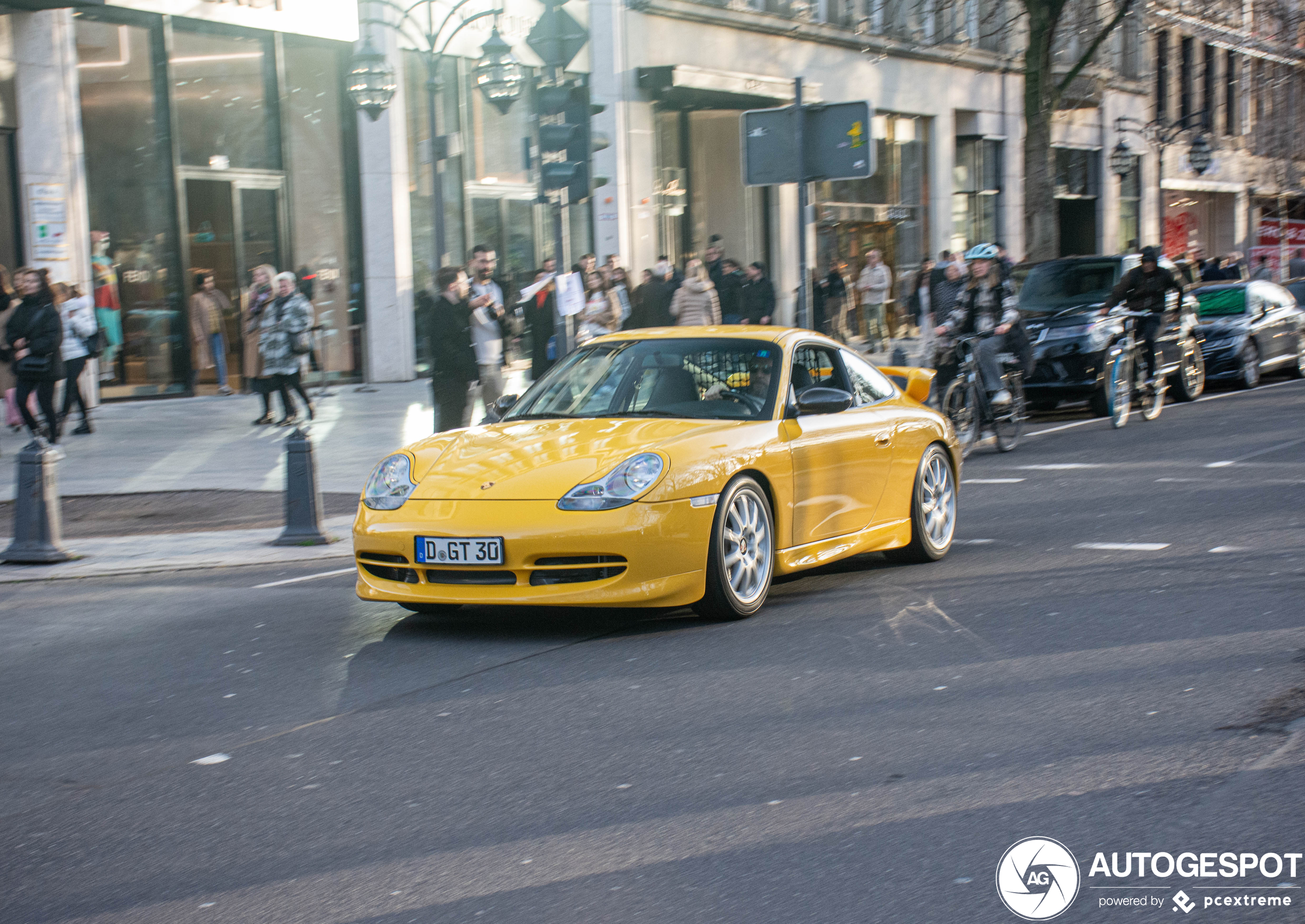 Porsche 996 GT3 MkI