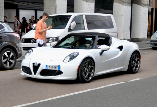 Alfa Romeo 4C Spider