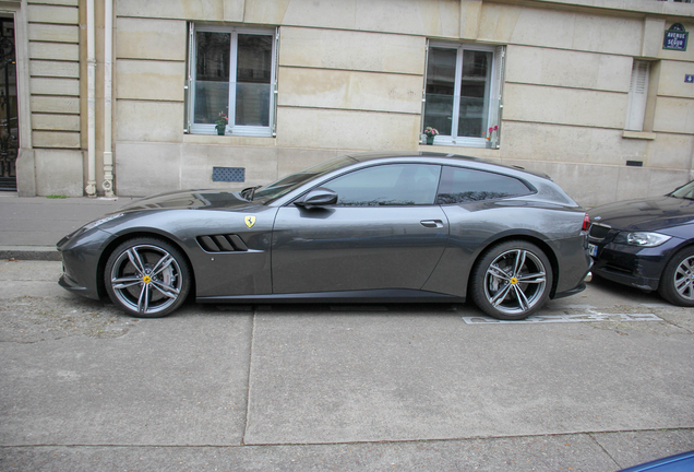 Ferrari GTC4Lusso