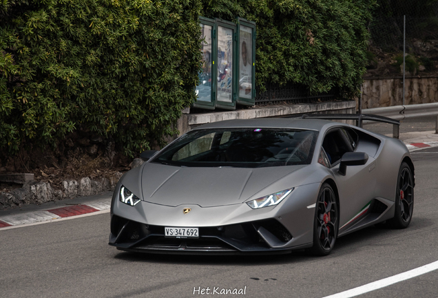 Lamborghini Huracán LP640-4 Performante