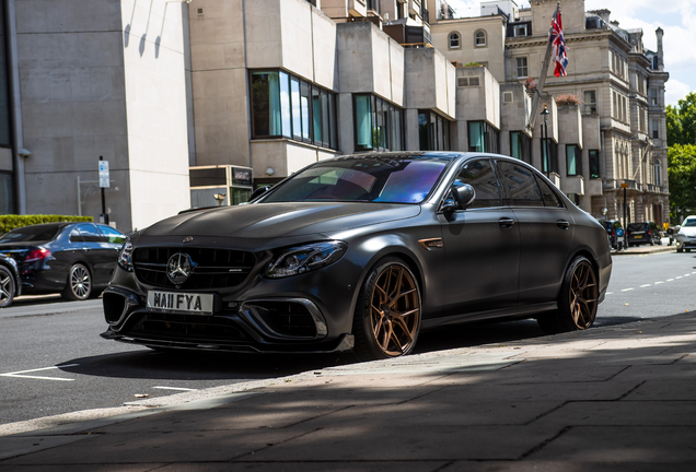 Mercedes-AMG Brabus E B40-700 W213