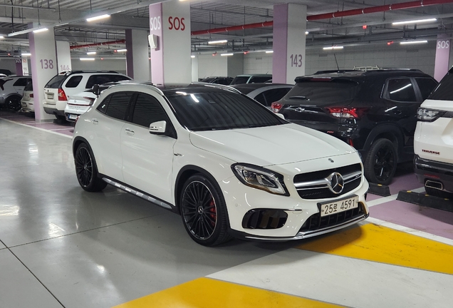 Mercedes-AMG GLA 45 X156 2017