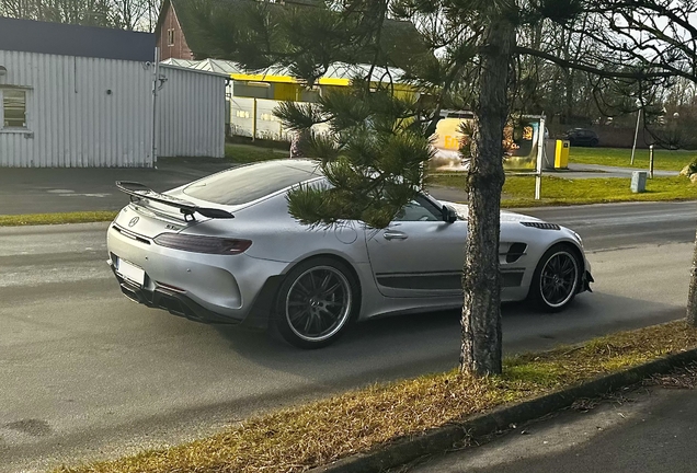 Mercedes-AMG GT R Pro C190