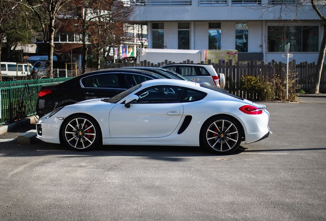 Porsche 981 Cayman S