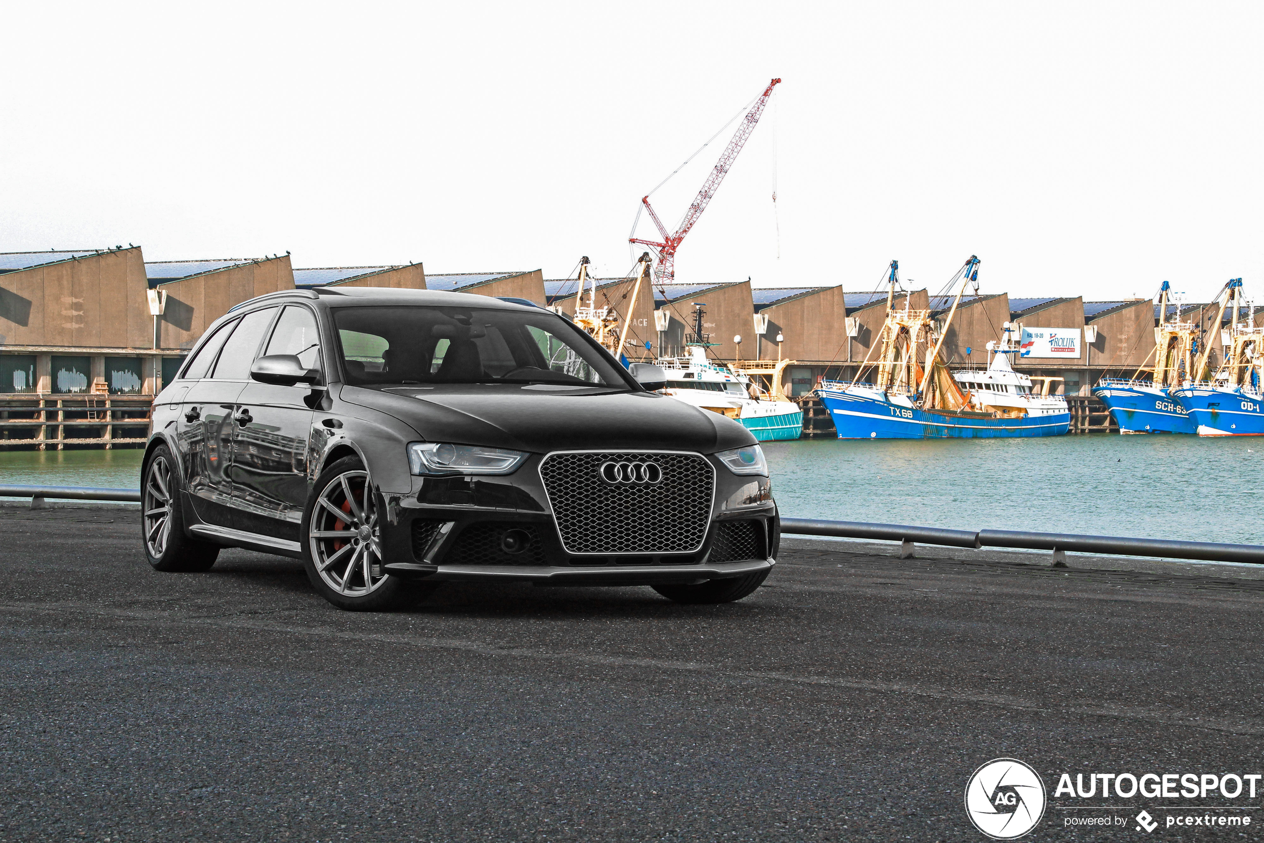 Audi RS4 Avant B8