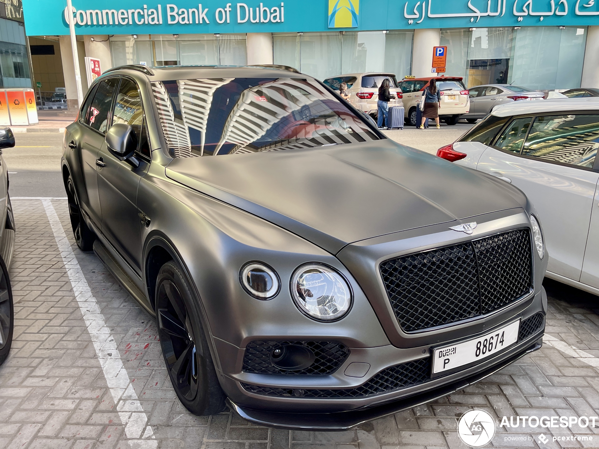 Bentley Bentayga V8