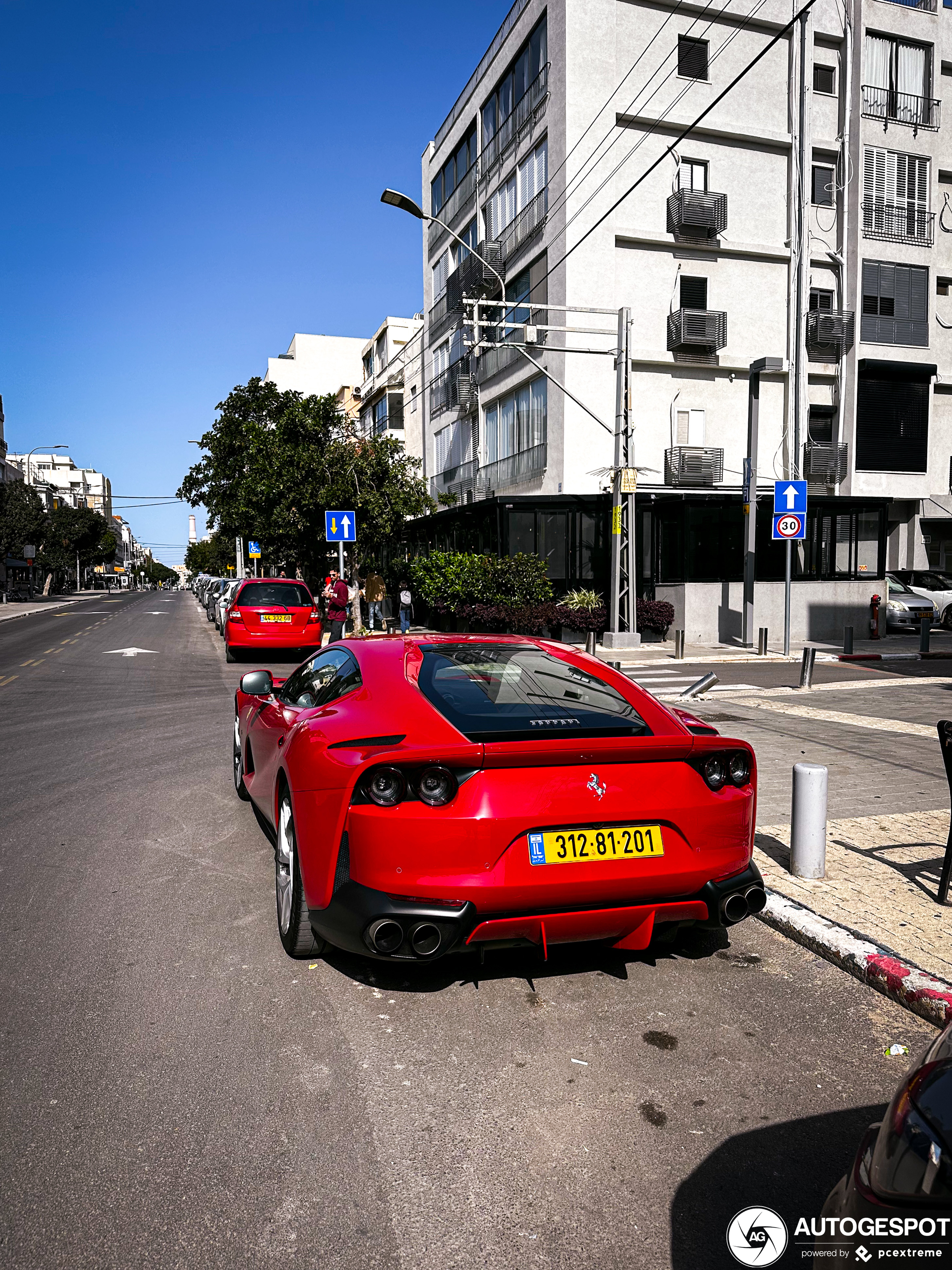 Ferrari 812 Superfast