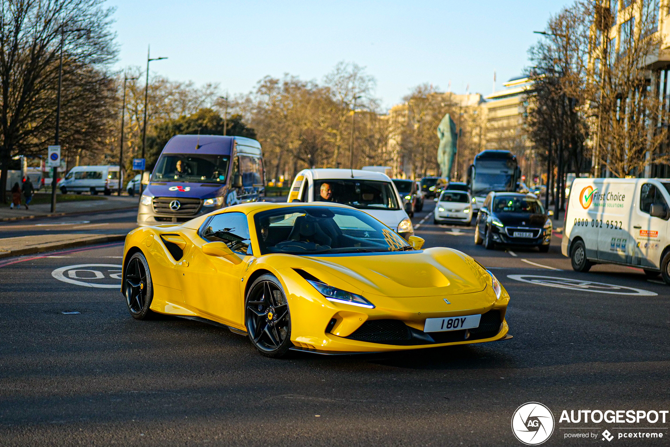 Ferrari F8 Spider