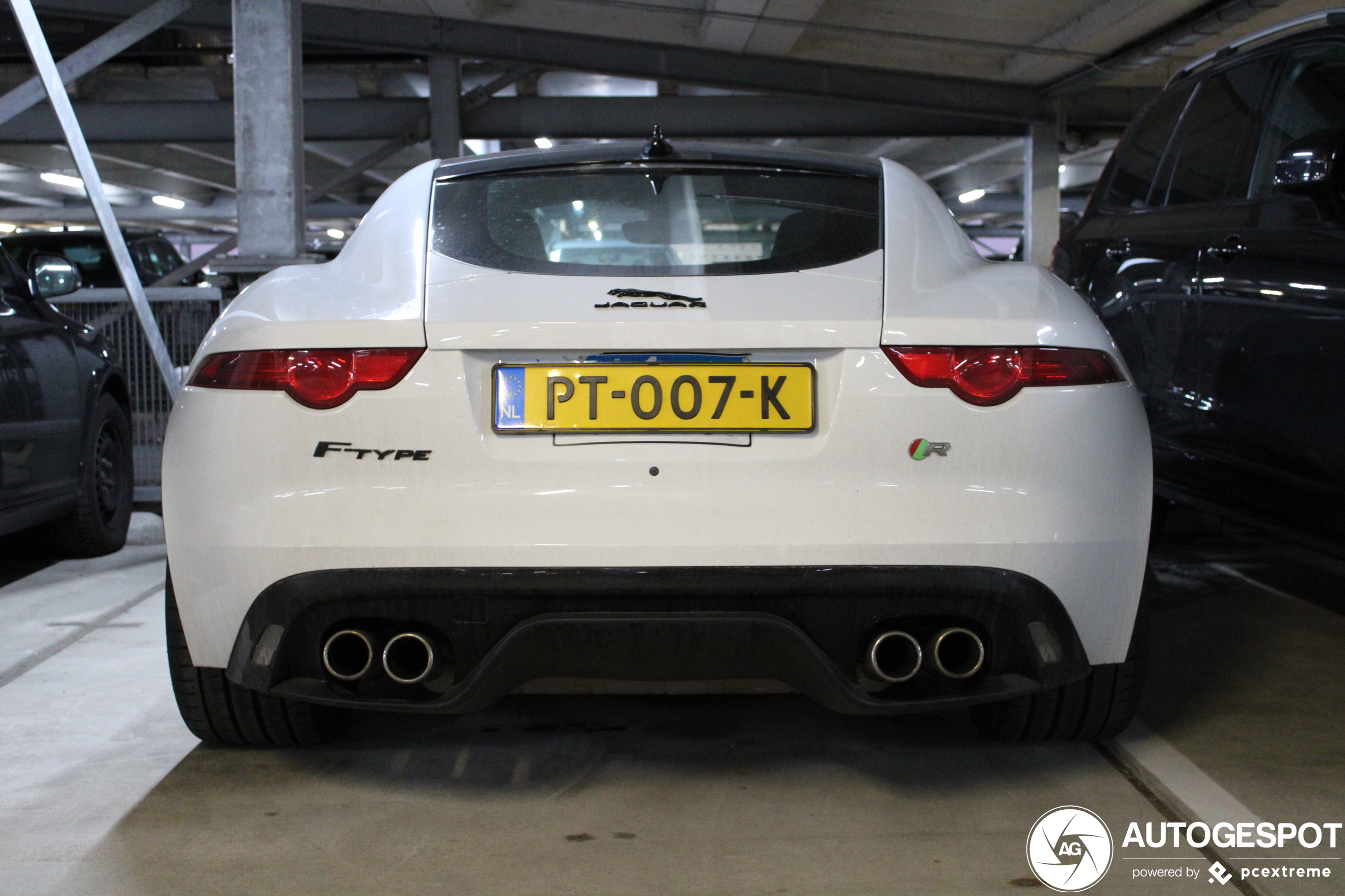 Jaguar F-TYPE R Coupé