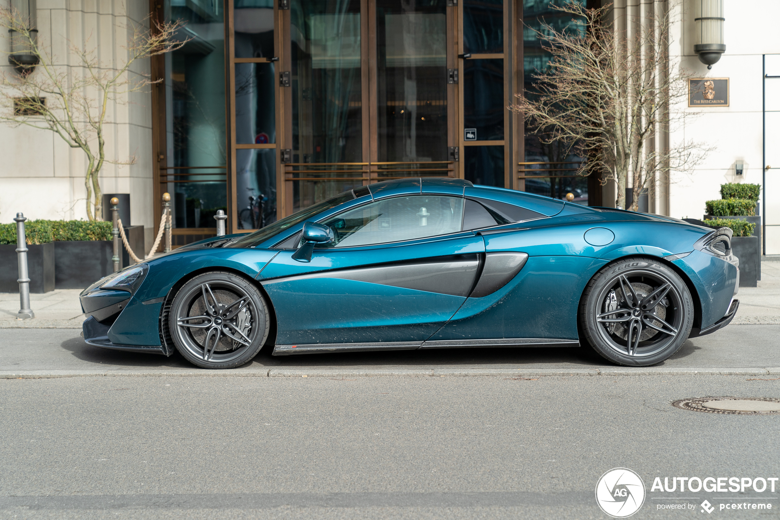 McLaren 570S Spider