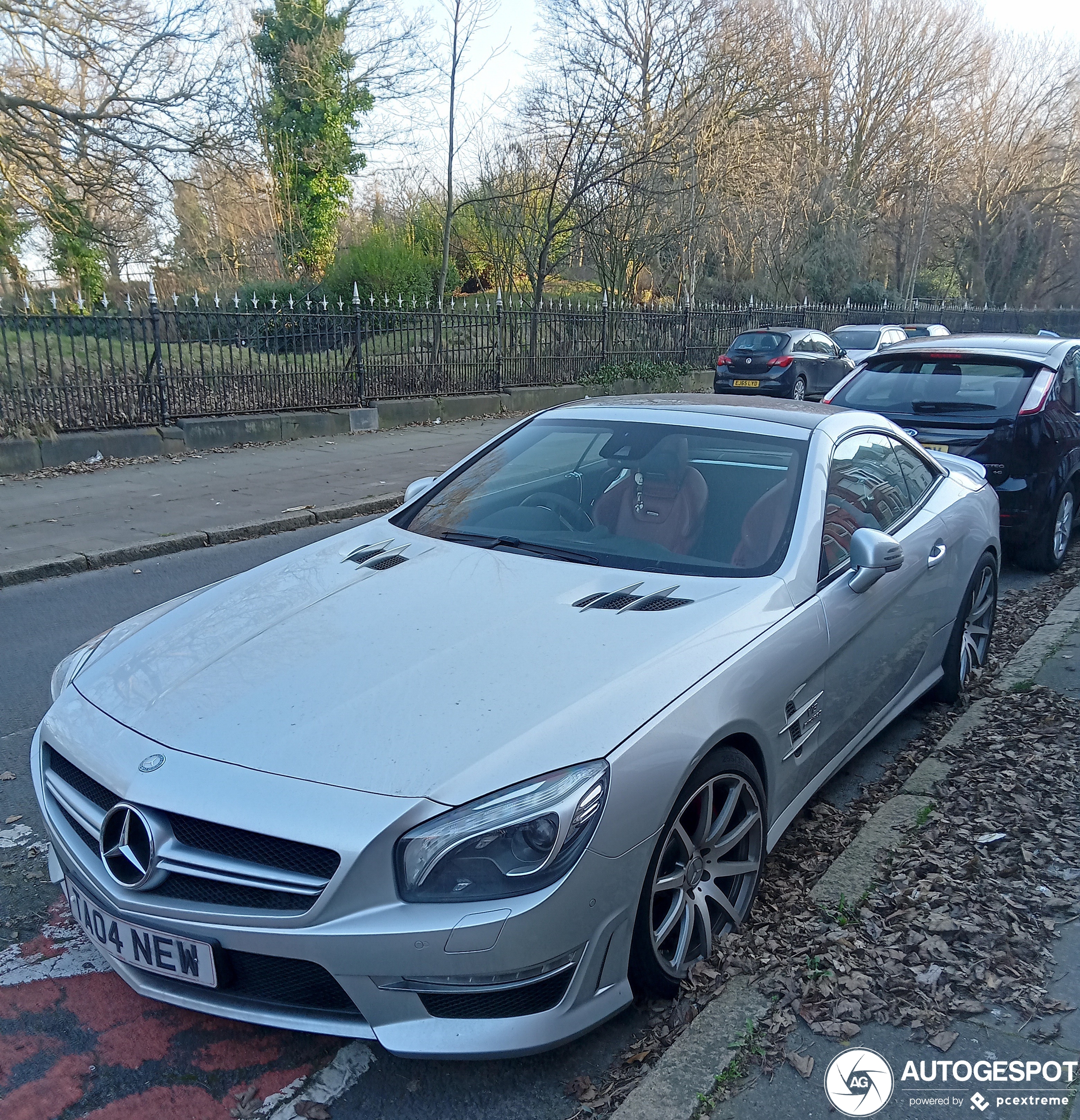 Mercedes-Benz SL 63 AMG R231