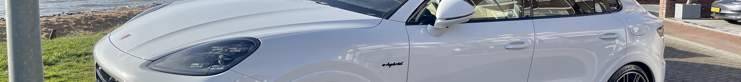 Porsche Cayenne Coupé Turbo S E-Hybrid