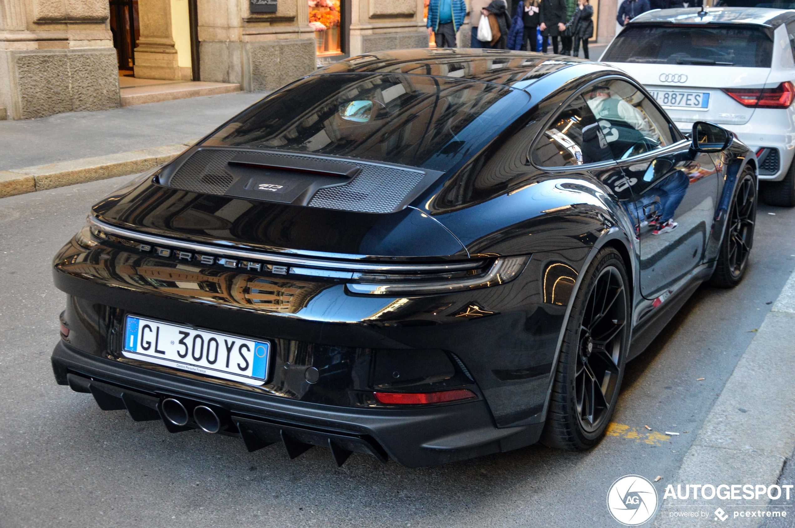 Porsche 992 GT3 Touring