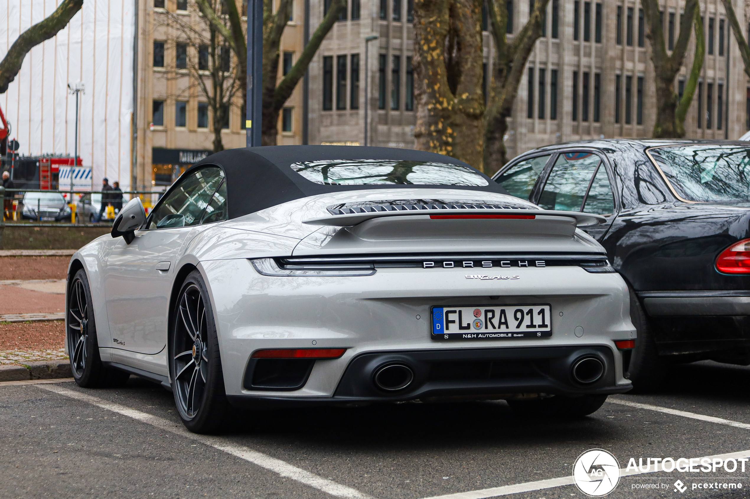 Porsche 992 Turbo S Cabriolet