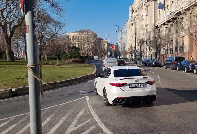 Alfa Romeo Giulia Quadrifoglio