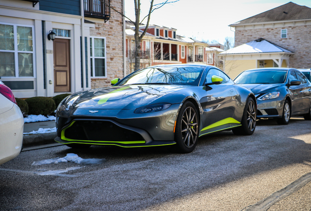 Aston Martin V8 Vantage 2018