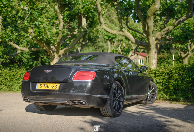 Bentley Continental GTC V8