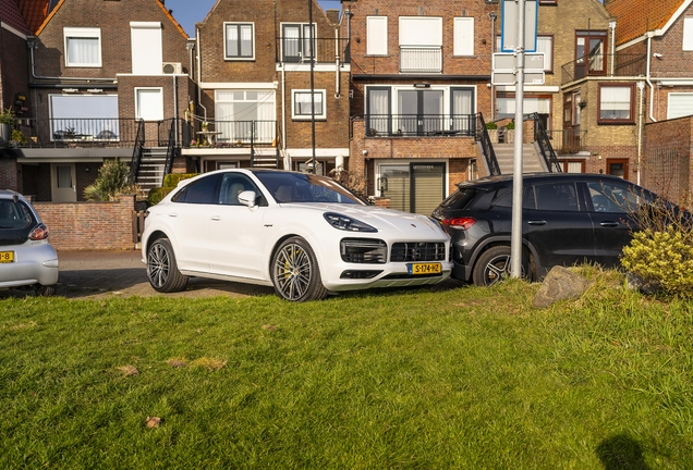 Porsche Cayenne Coupé Turbo S E-Hybrid