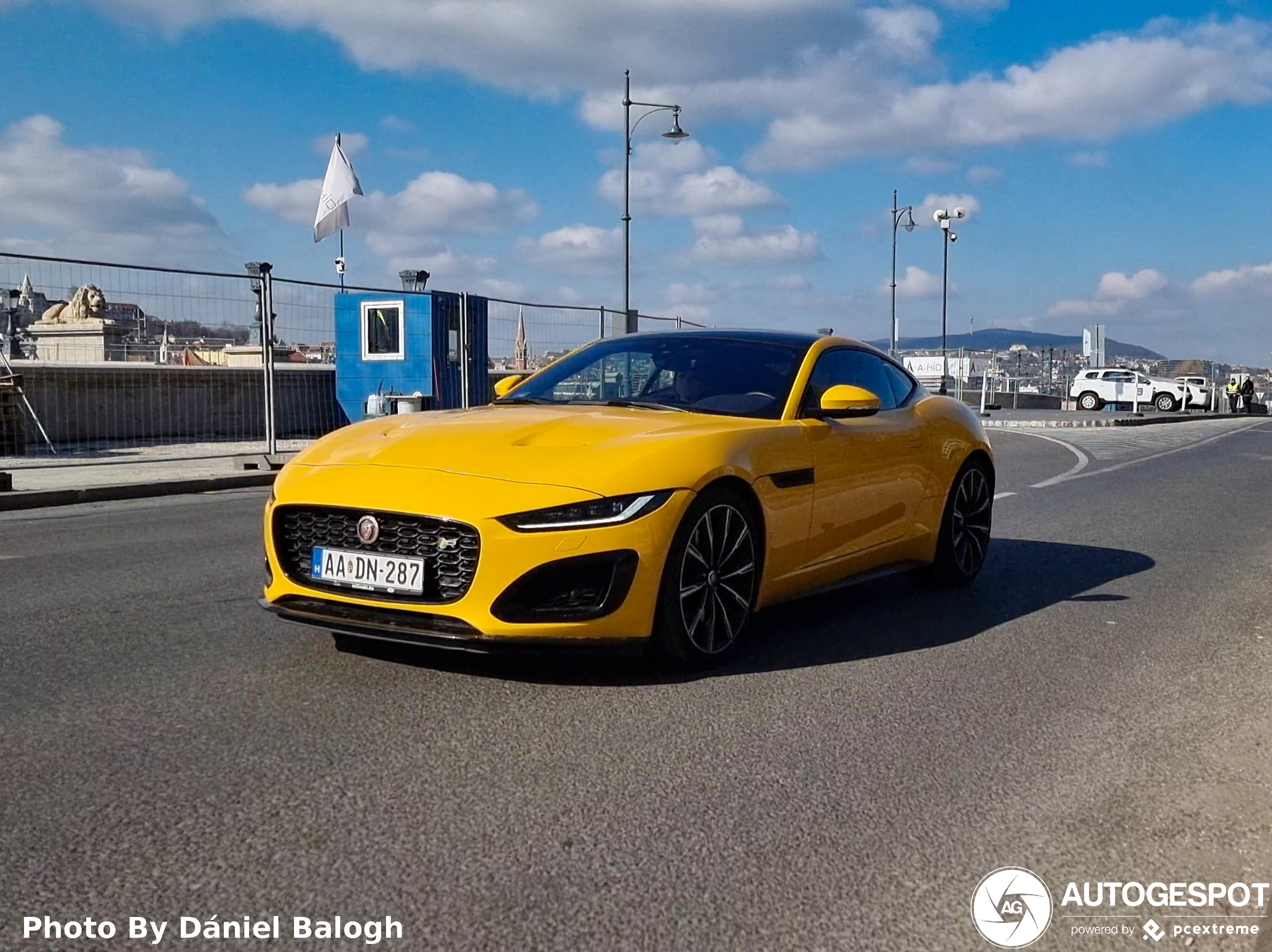 Jaguar F-TYPE R Coupé 2020