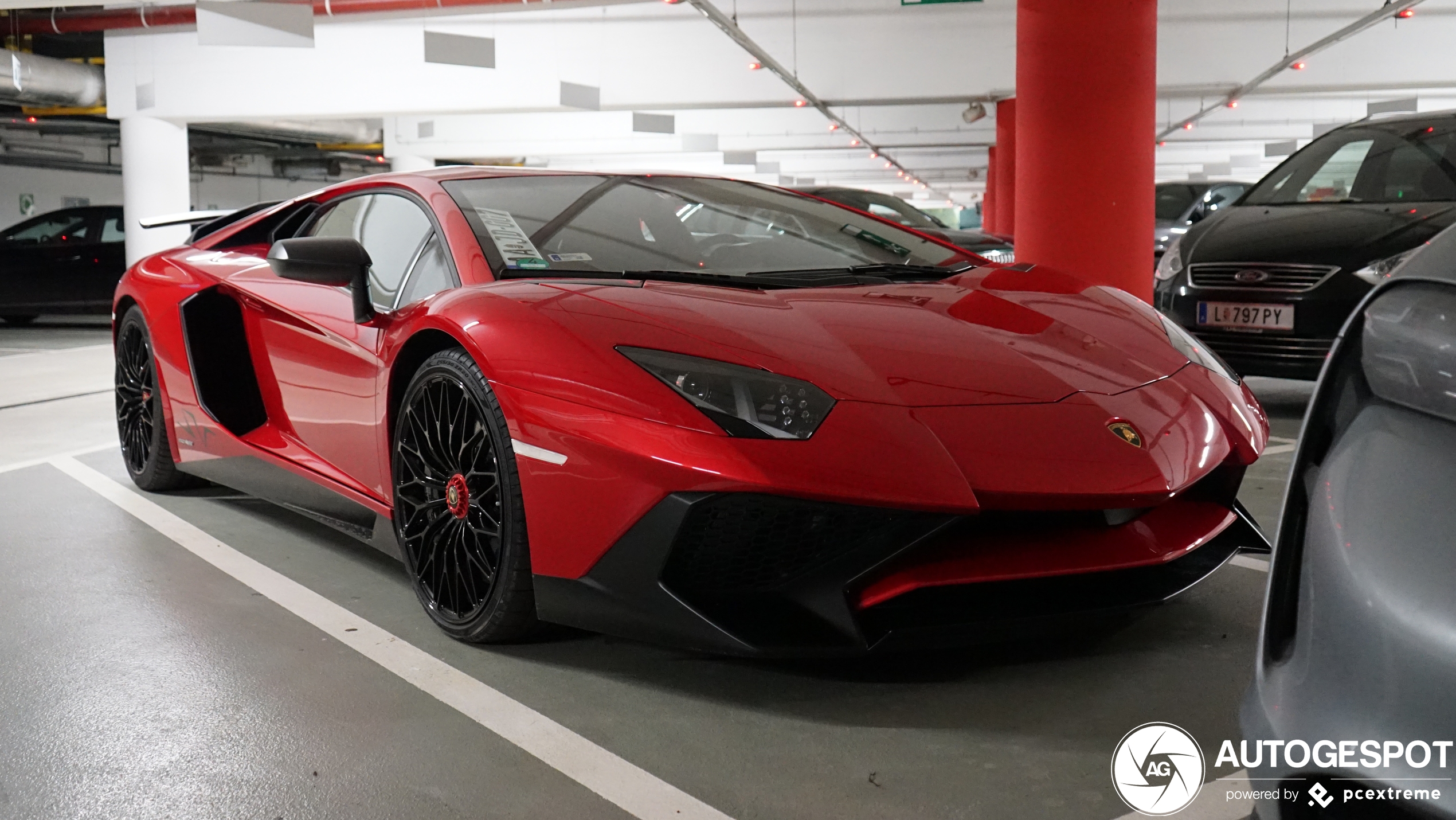 Lamborghini Aventador LP750-4 SuperVeloce