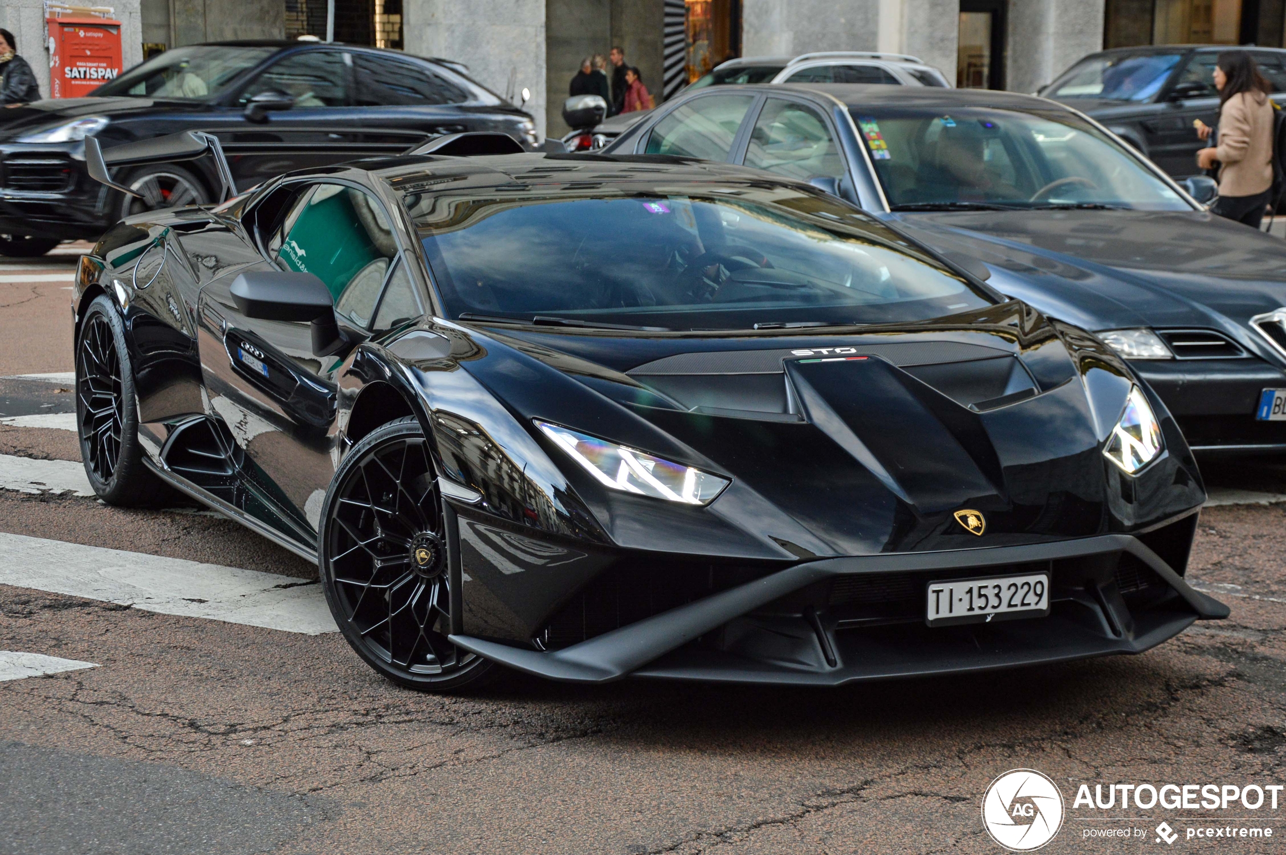 Lamborghini Huracán LP640-2 STO