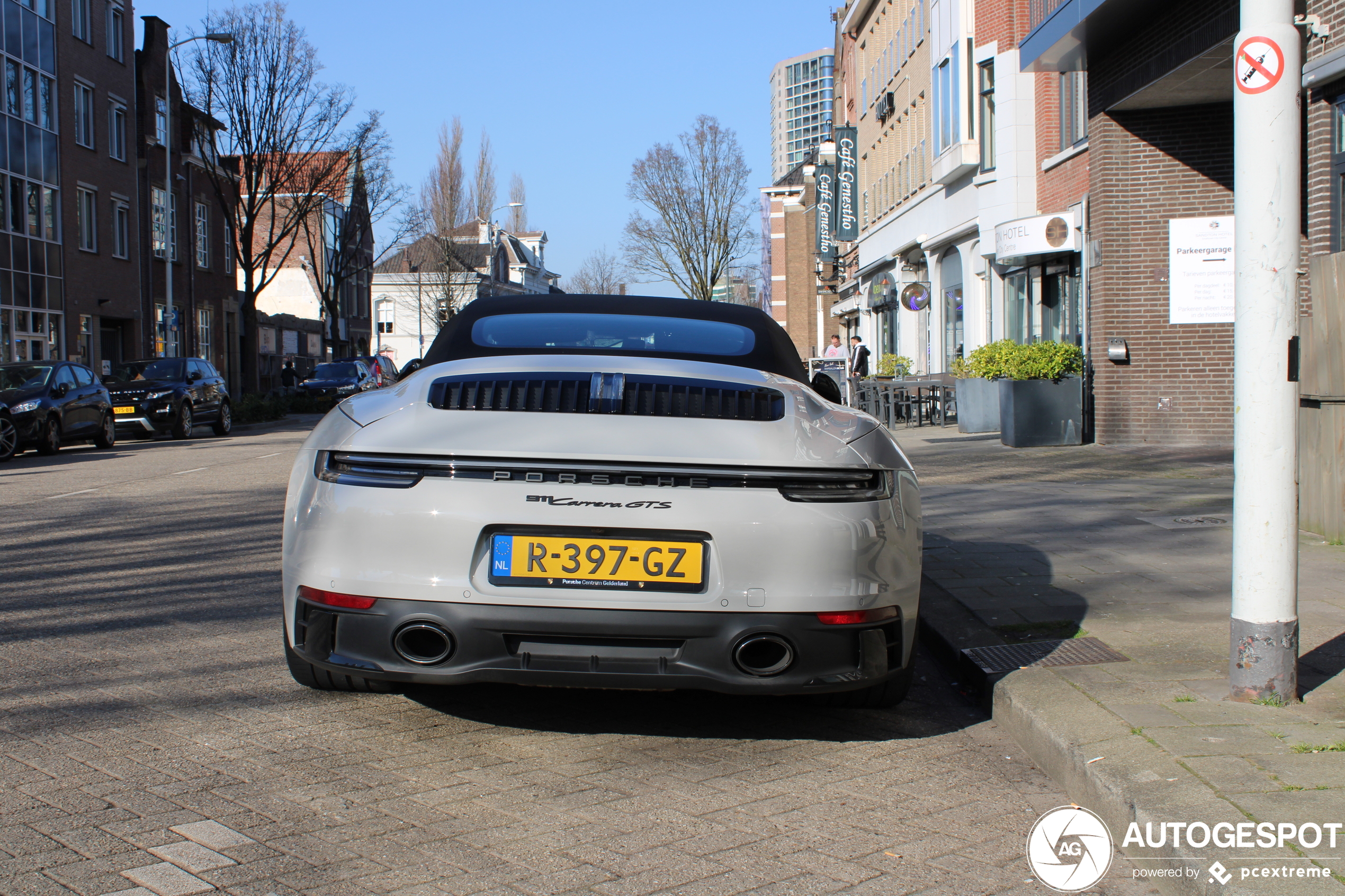 Porsche 992 Carrera GTS Cabriolet