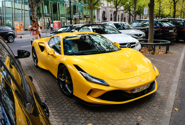 Ferrari F8 Spider