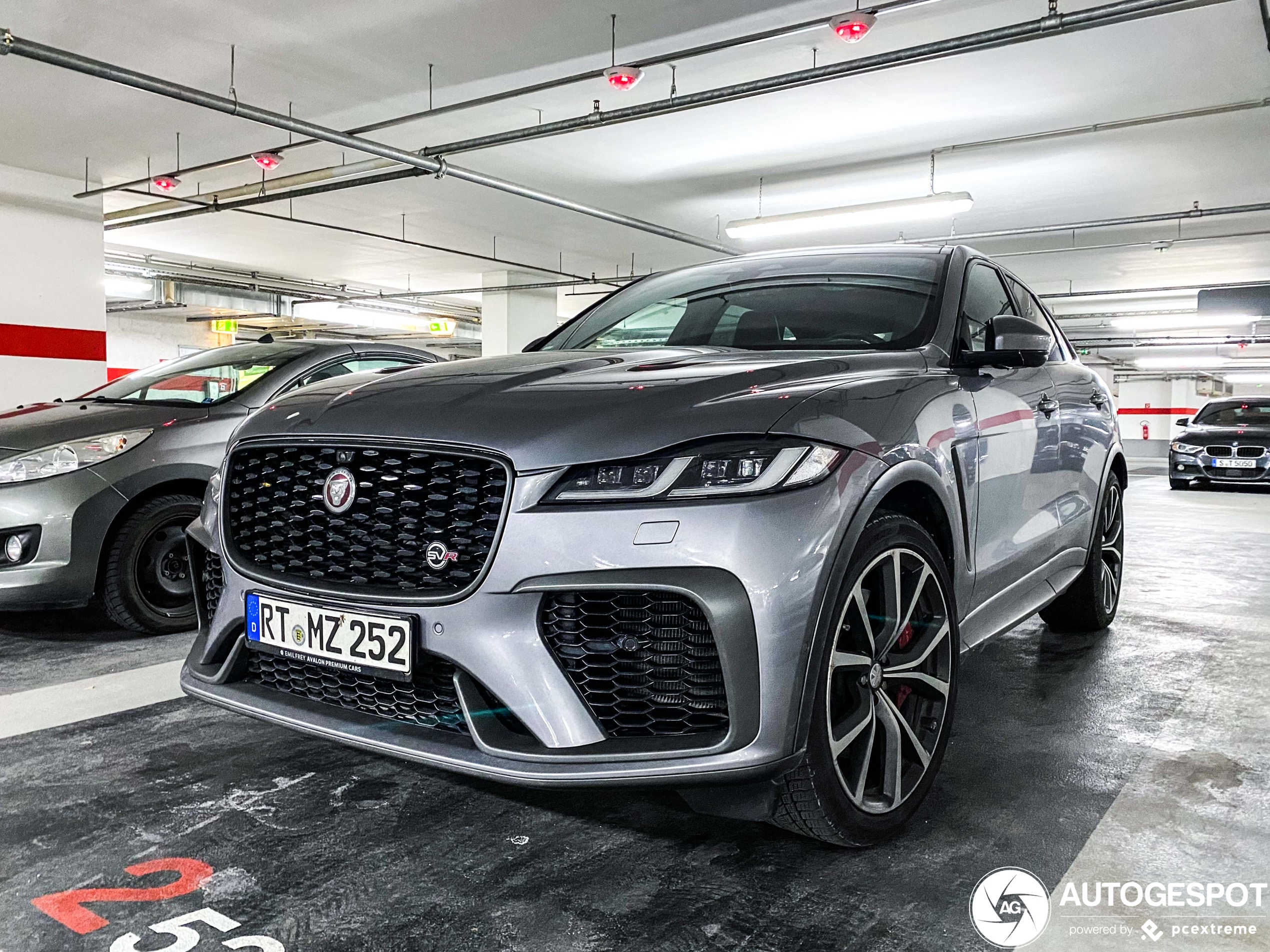 Jaguar F-PACE SVR 2021