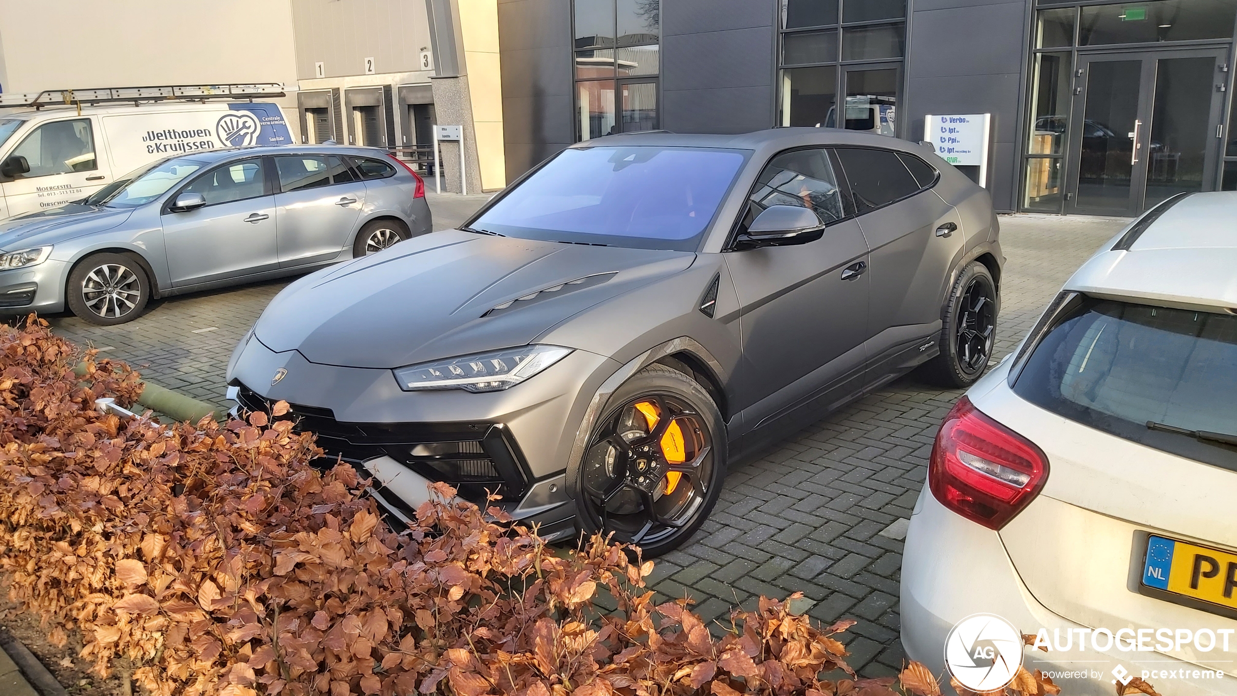 Spotter gaat uit het dak vanwege Lamborghini Urus Performante