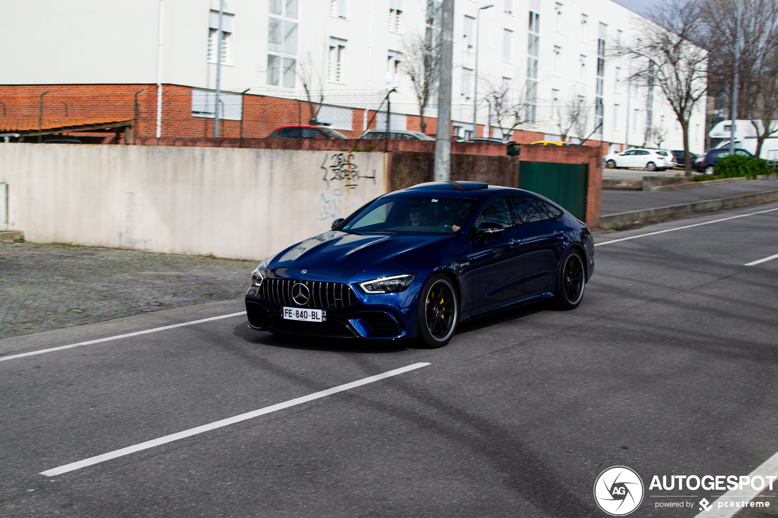 Mercedes-AMG GT 63 S X290