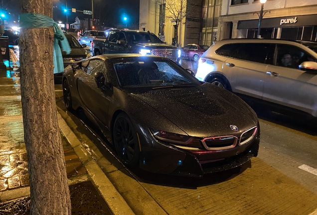 BMW i8 Roadster