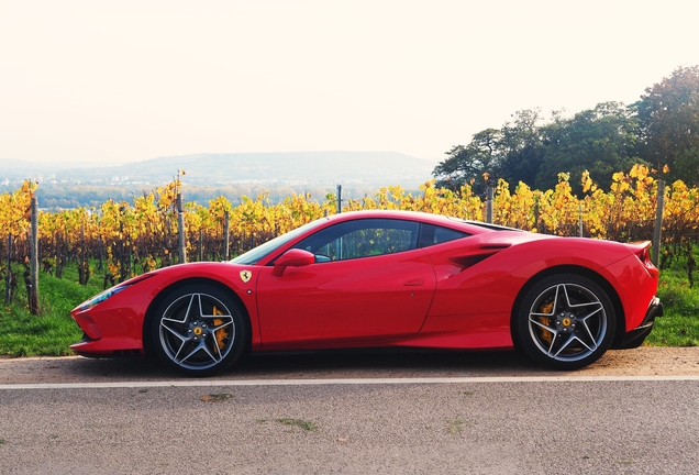 Ferrari F8 Tributo