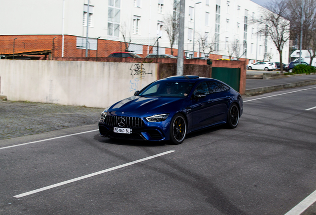 Mercedes-AMG GT 63 S X290