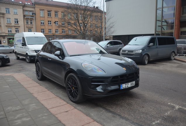 Porsche 95B Macan GTS MkII