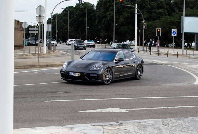 Porsche 971 Panamera Turbo S E-Hybrid