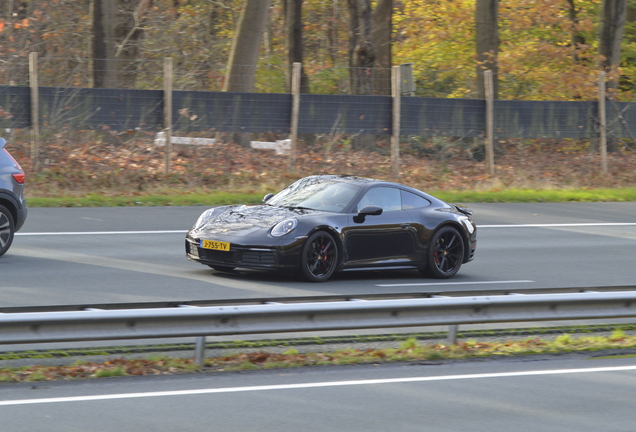 Porsche 992 Carrera S