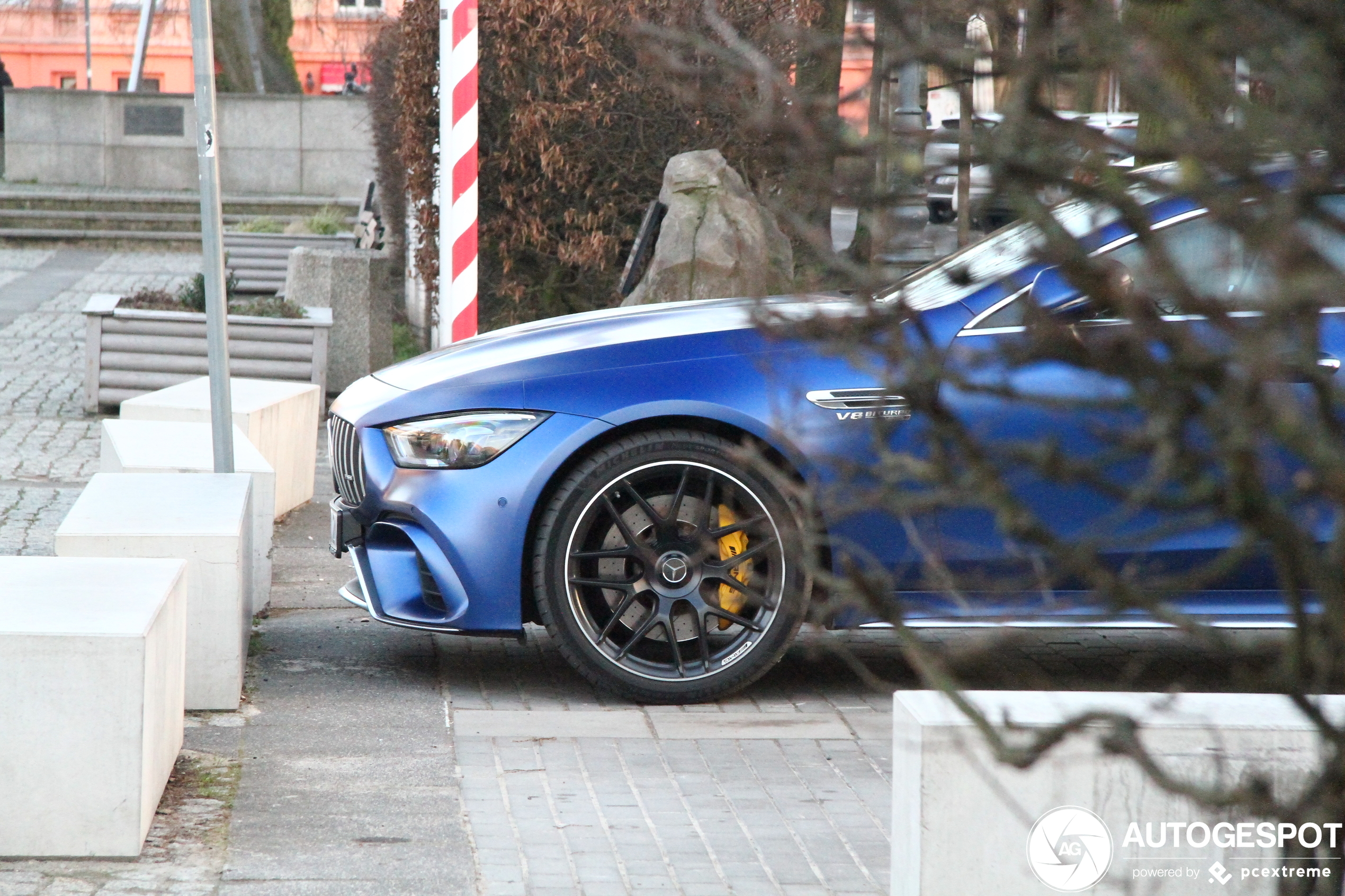 Mercedes-AMG GT 63 S X290