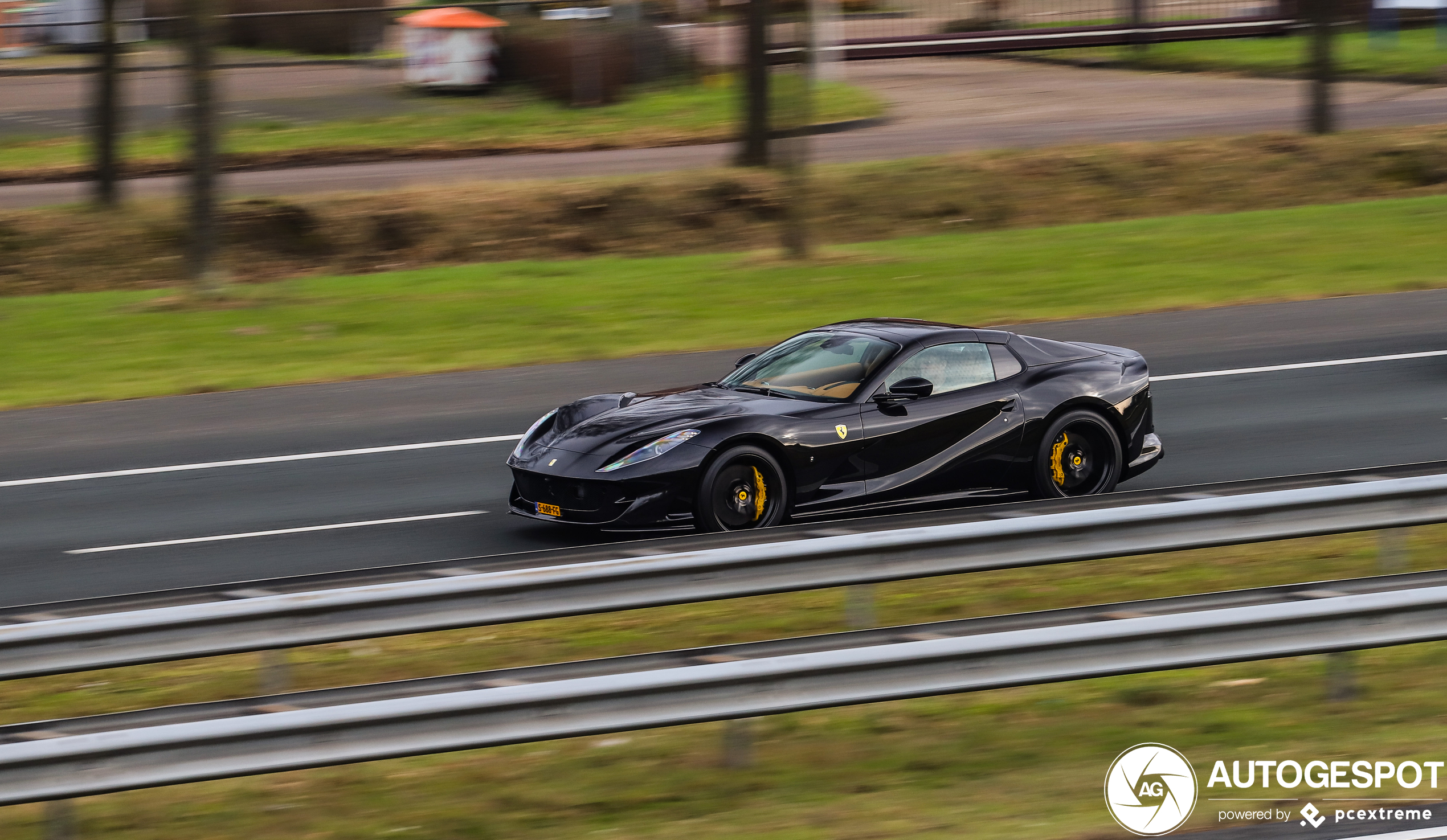 Ferrari 812 GTS