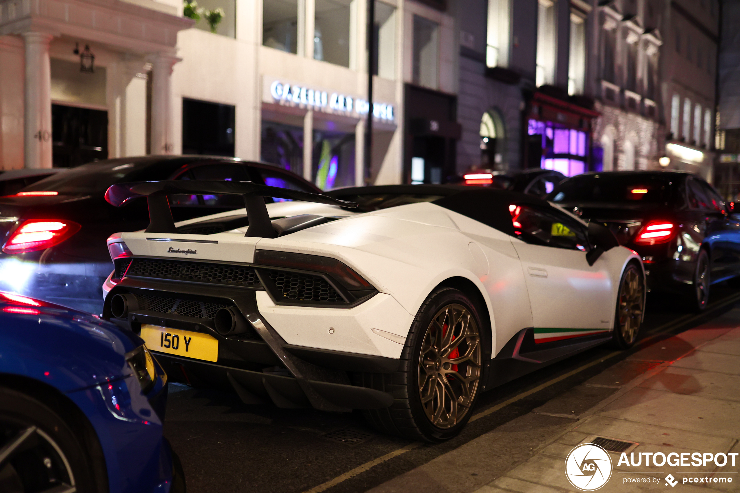 Lamborghini Huracán LP640-4 Performante Spyder