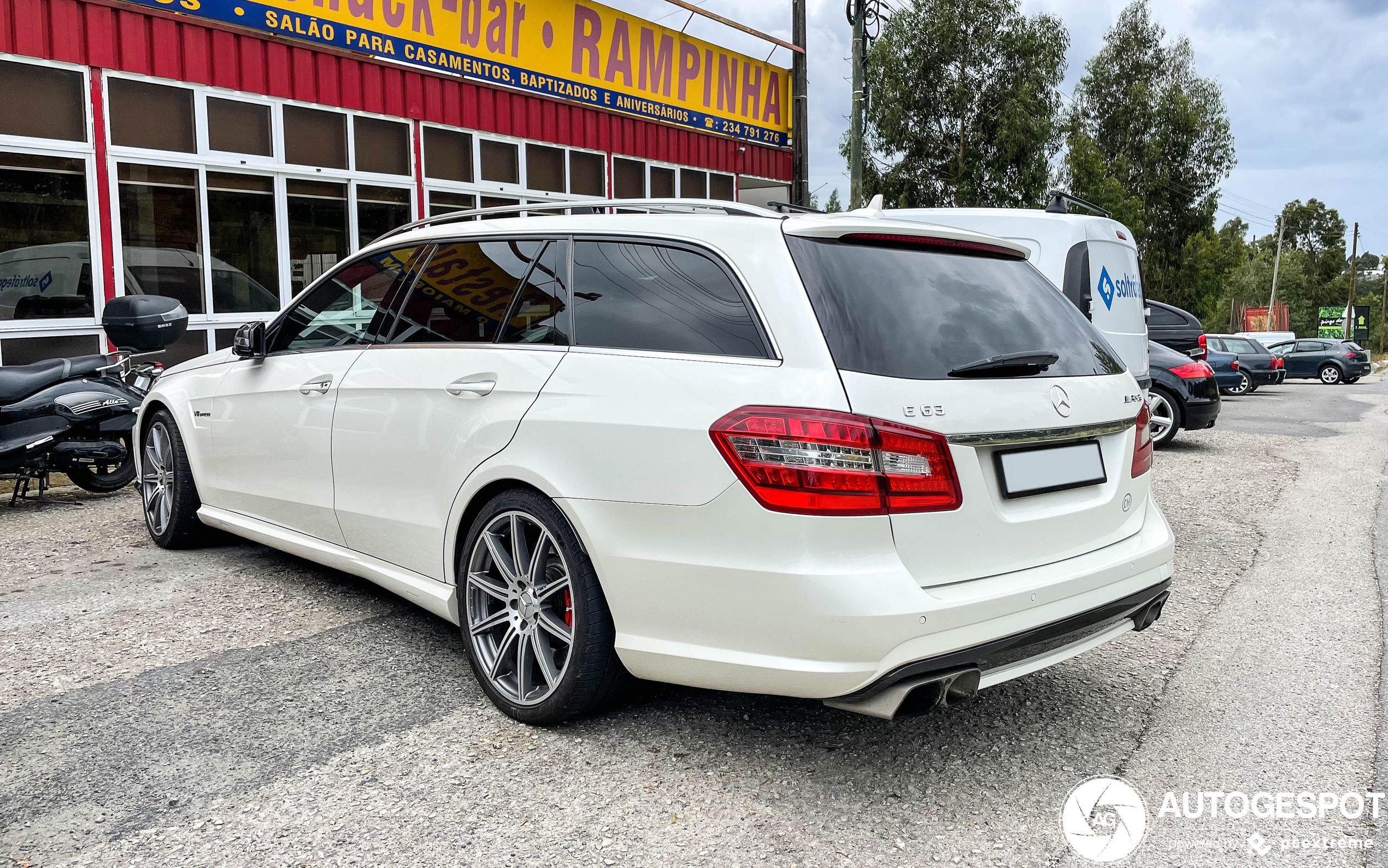 Mercedes-Benz E 63 AMG S212 V8 Biturbo