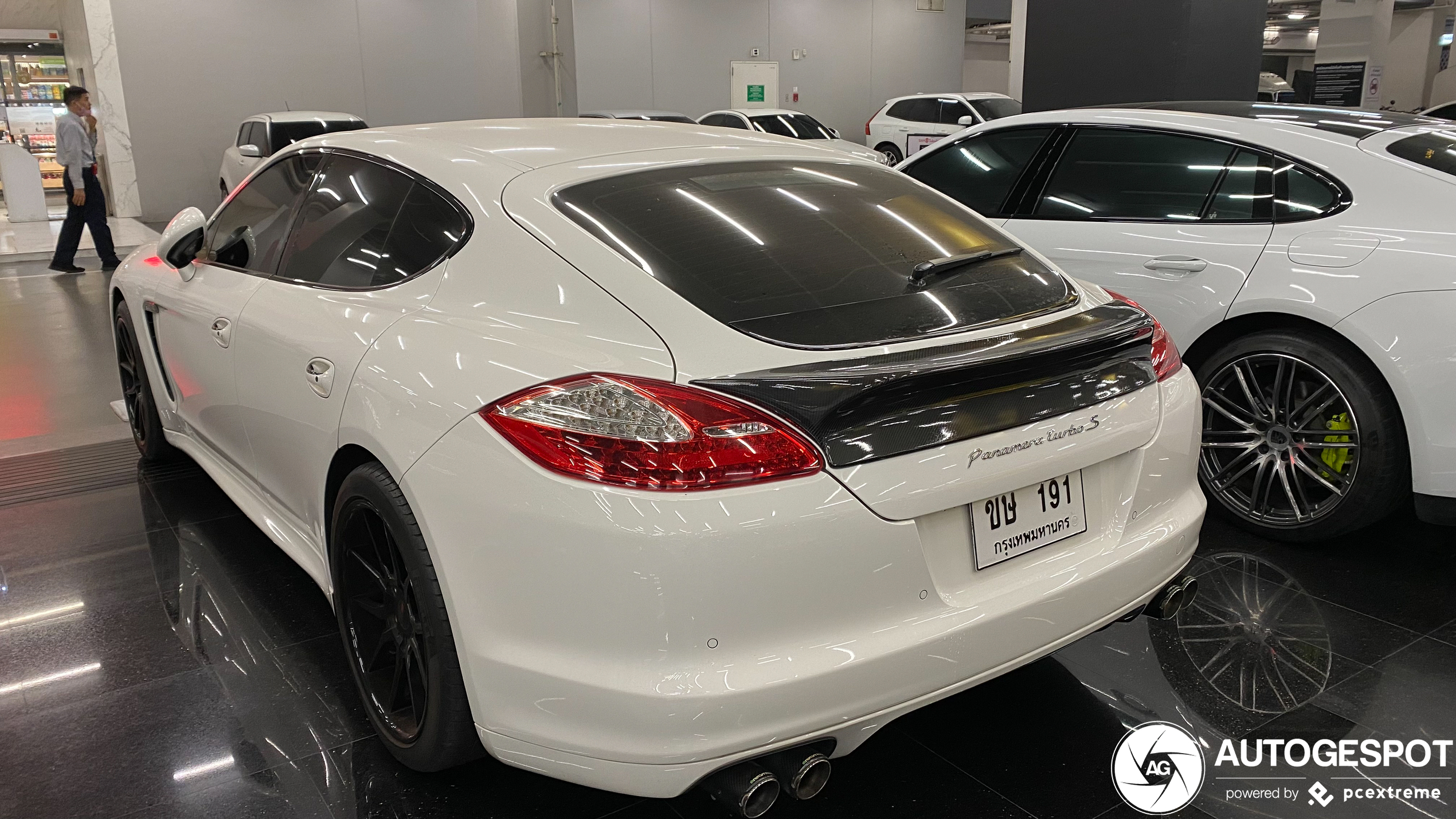 Porsche 970 Panamera Turbo S MkI HitZ