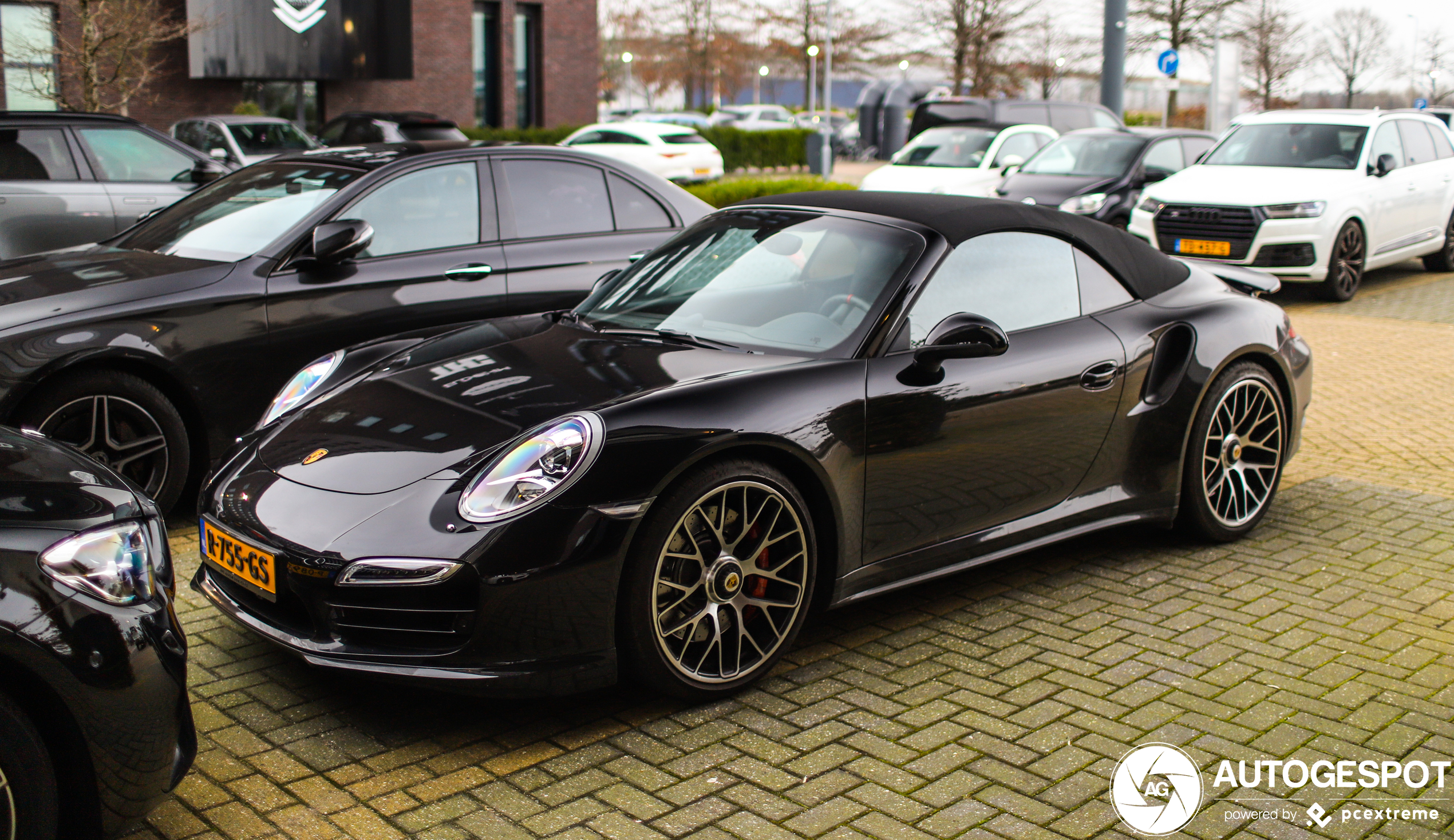 Porsche 991 Turbo Cabriolet MkI