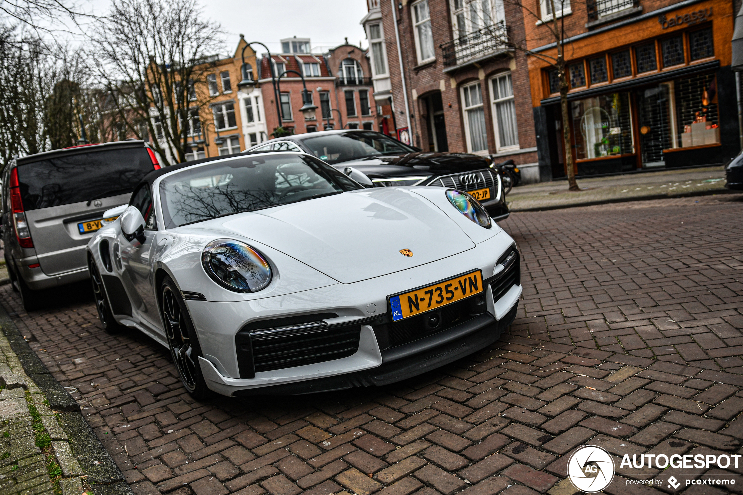 Porsche 992 Turbo S Cabriolet