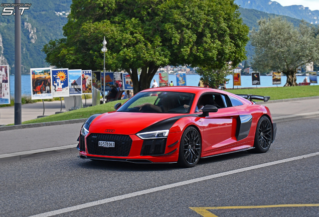 Audi R8 V10 Plus 2015