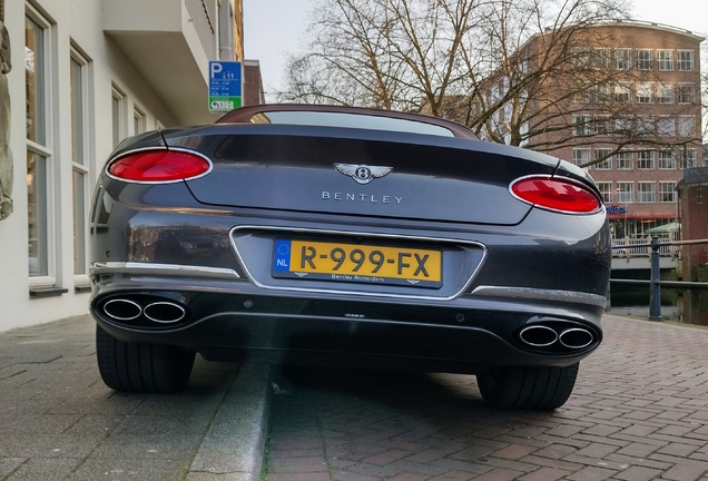 Bentley Continental GTC V8 2020