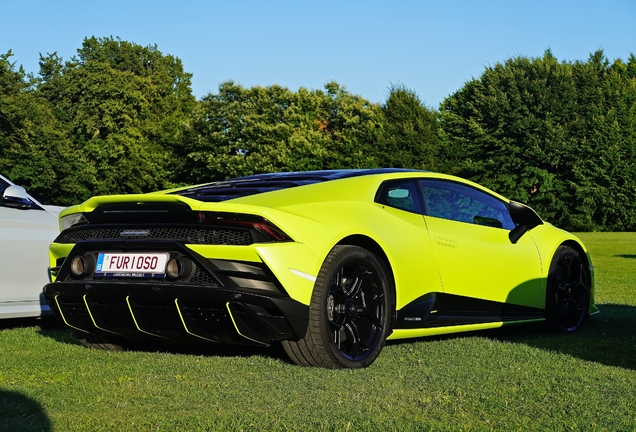 Lamborghini Huracán LP640-4 EVO